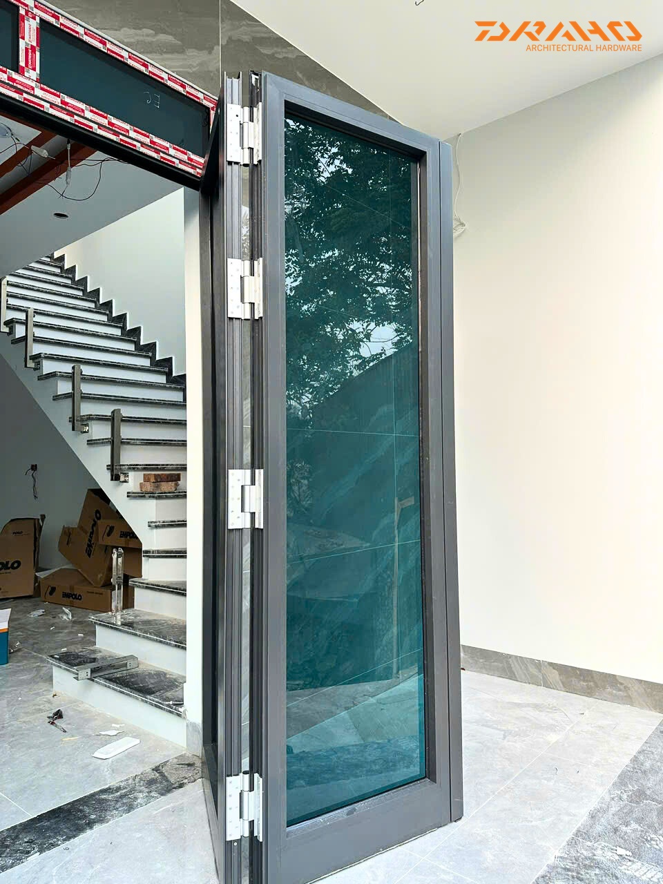 Bản lề cửa nhôm (2)