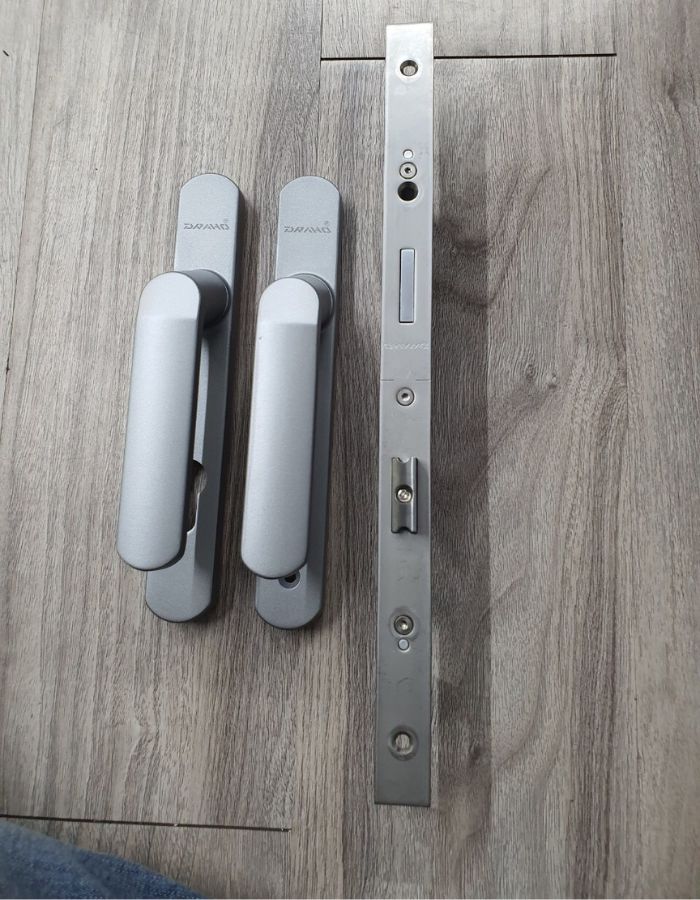 tay nắm cửa sổ 4